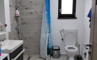 Casă de vânzare Vasile Alecsandri  ideala pentru familie! - Poză 9