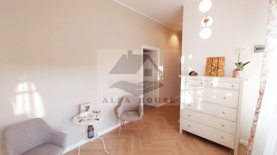 Casa individuala 5 camere Brasov - zona Bartolomeu - Poză 7