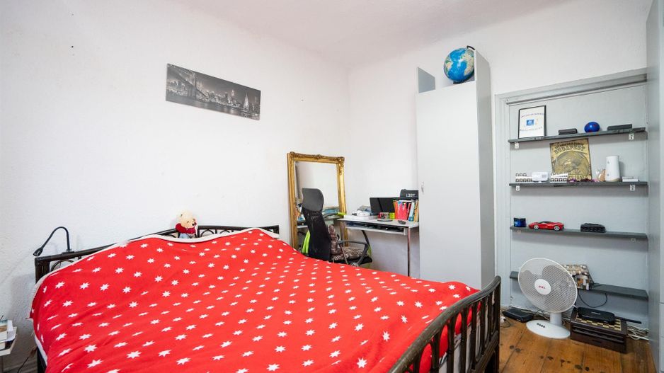 CASA DE VANZARE EPISCOPIA 1450 MP TEREN - Poză 1