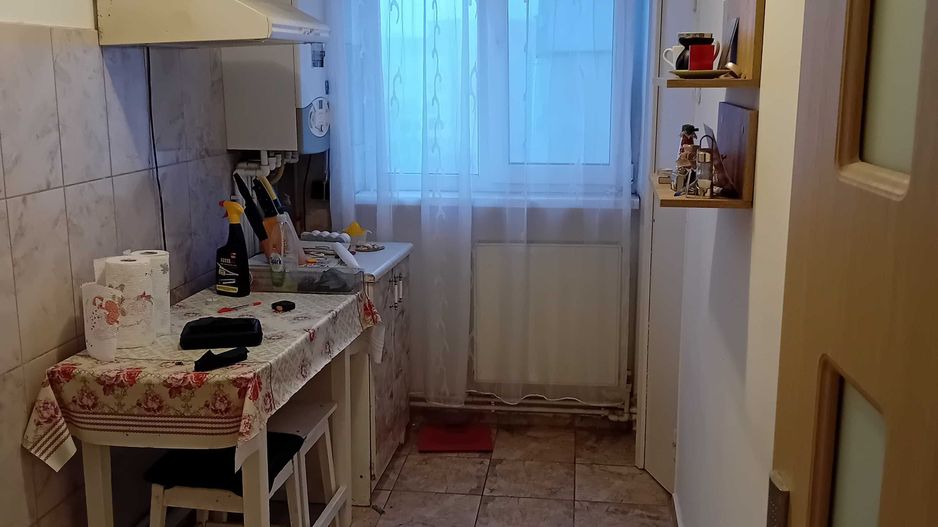 Apartament 3 camere, decomandat, Micro 20 - Poză 4