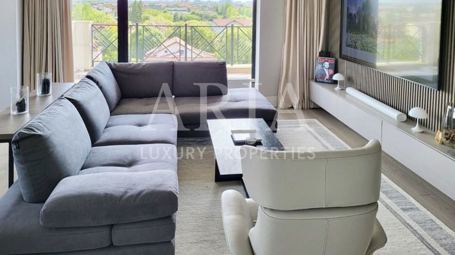 Penthouse superb - rooftop vedere către pădure - Poză 11