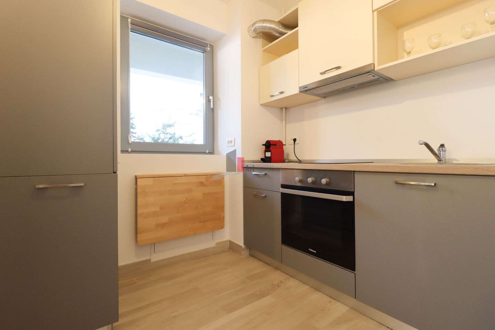 Garsoniera "EXCLUSIVO" , P-ta Victoriei, bloc exclusivist, TERASA mare - Poză 11