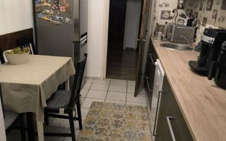 Apartament cu 3 camere, 64 mp, situat în zona Răcădău – Etaj 1, parcare + boxă - Poză 8