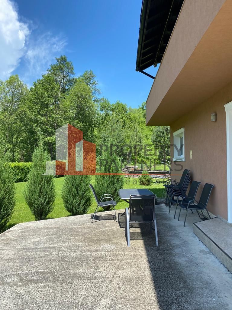 Vila de locuit in Bran/Predelut cu panorama superba. - Poză 6