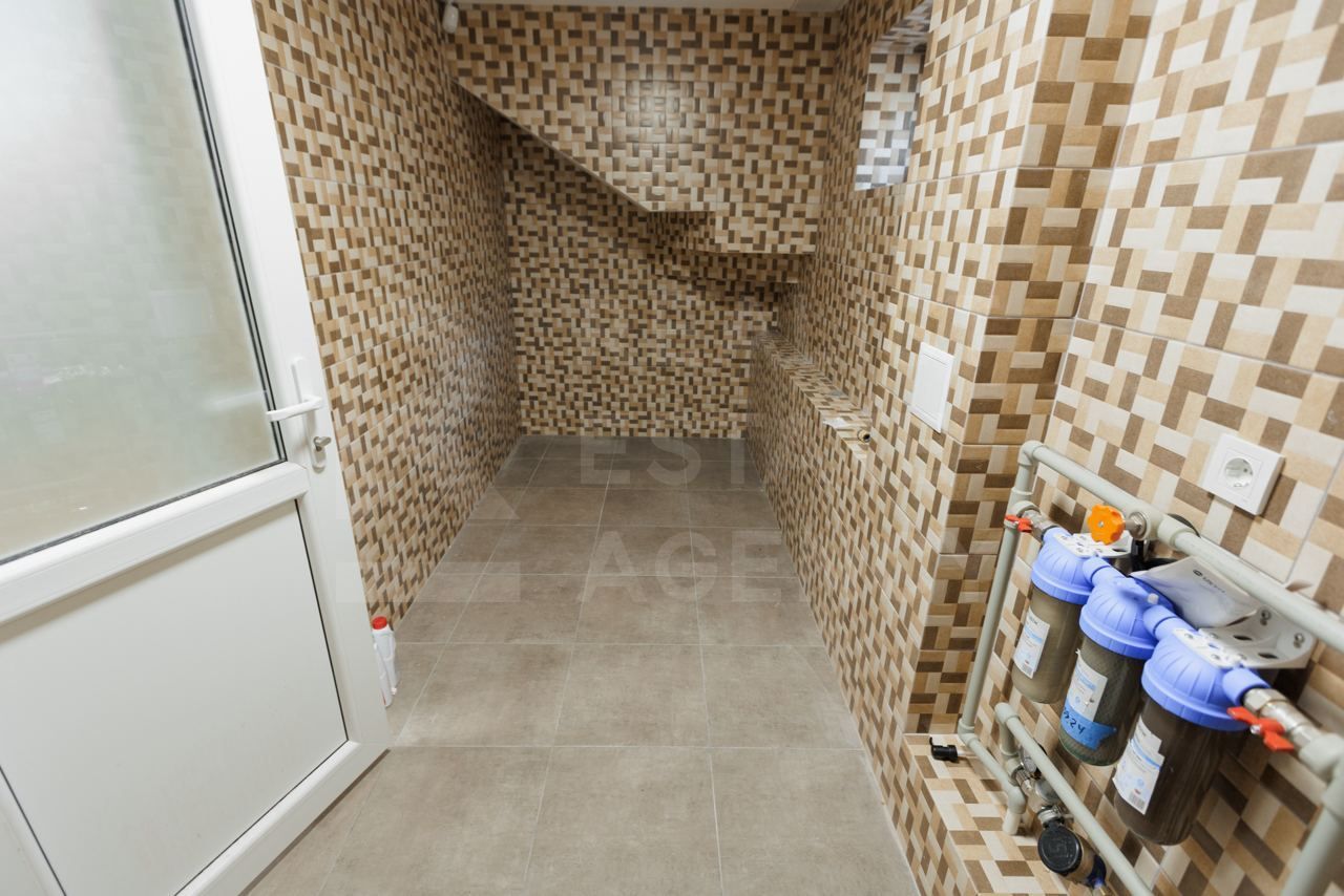 Chirie, casă, 4 camere, strada Plaiului, Botanica - Poză 23