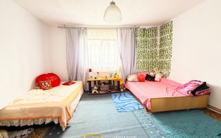 Casă de vânzare | Gai, Arad | Teren generos, acces din două străzi - Poză 7