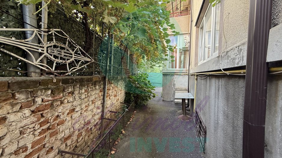 Apartament in vila - la 3 minute de metrou - Poză 12