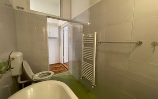 Apartament interbelic. Confort și eleganță! - Poză 10