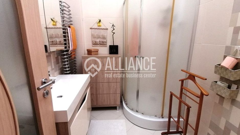 COICIU (Cod 01) Armonie și Eleganță pentru Două Generații! - Poză 21