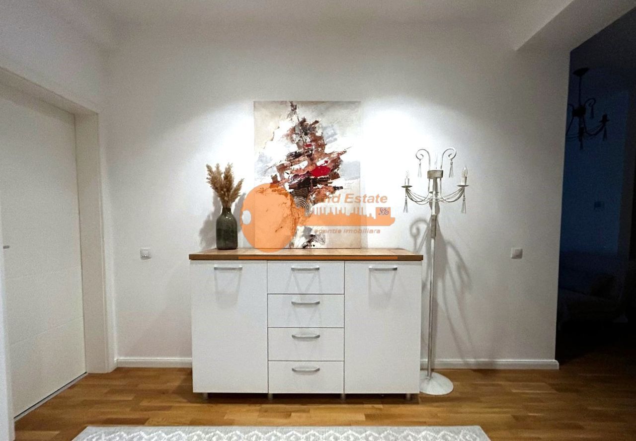 Uranus-Catredala NEamului 3 camere+Dressing ( - Poză 9