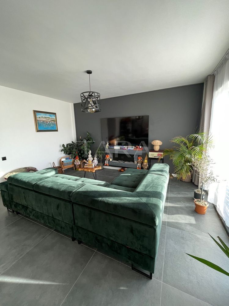 Apartament cu 3 camere decomandate și rooftop spectaculos. - Poză 1