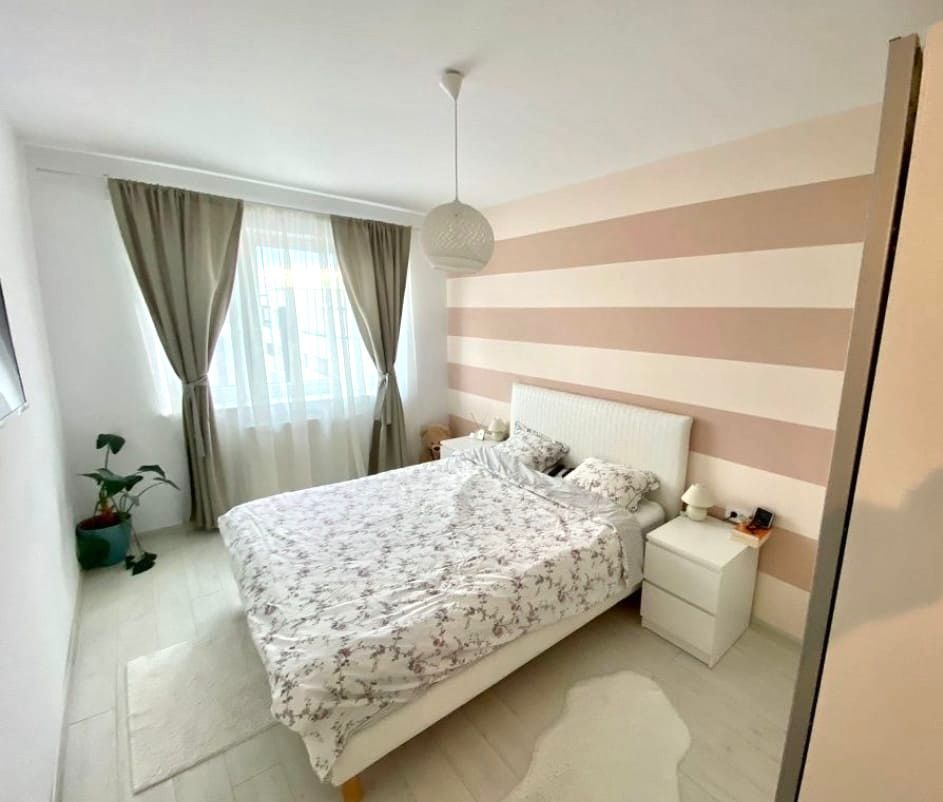 Apartament 2 camere, decomandat + loc de parcare - Poză 2
