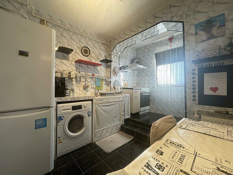 GIULESTI - Crangasi | 2 camere + birou 63mp la 1000 euro/mp - Poză 7