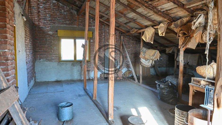Casa cu 6 camere de vanzare | Zona Ultracentrala, Baicoi | Comision 0% - Poză 30
