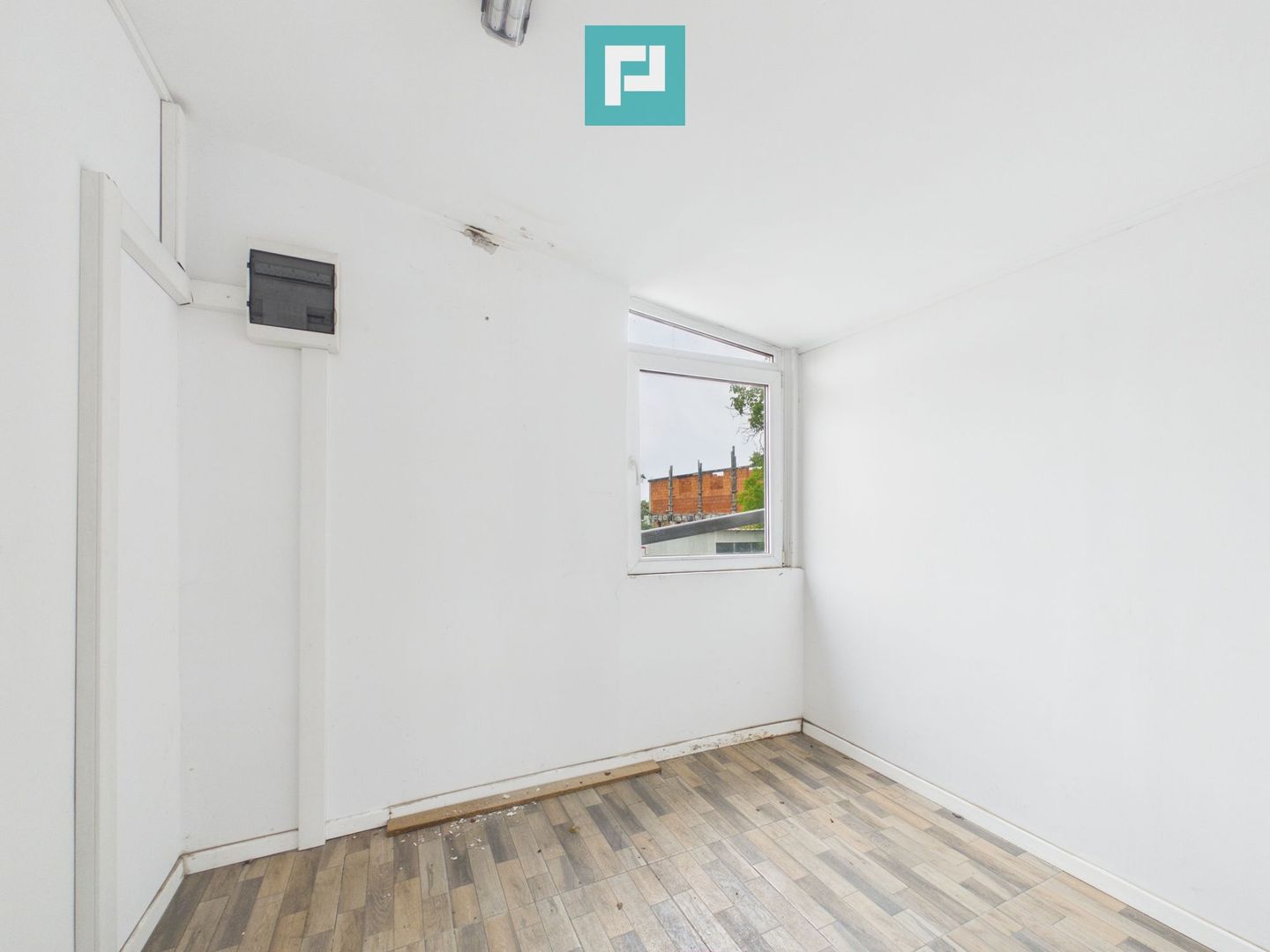 Spațiu comercial de 55mp  în zona Subcetate - Poză 4