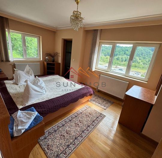 Oportunitate unică Valea Prahovei, hotel+vilă+business, teren 8137 mp - Poză 5