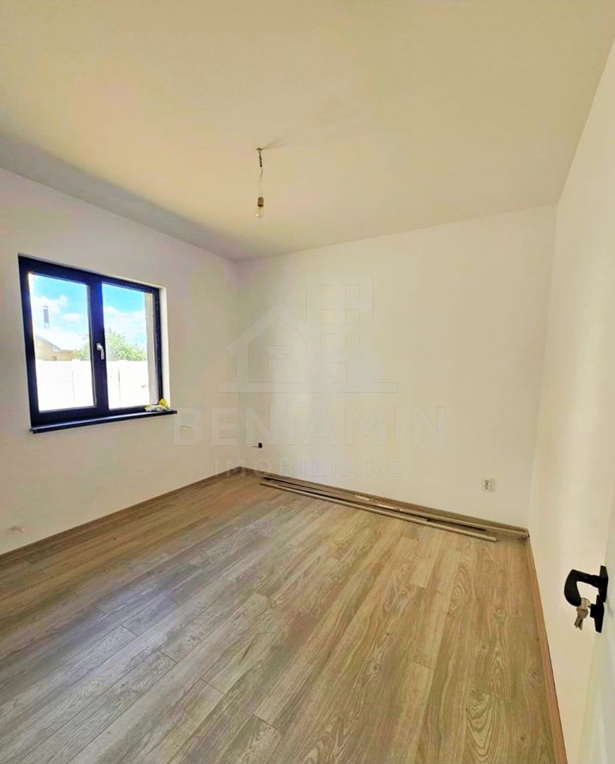 Casa Isalnita-La Cheie-2026-80mp Utili-322mp Teren-Toate Utilitatile - Poză 5