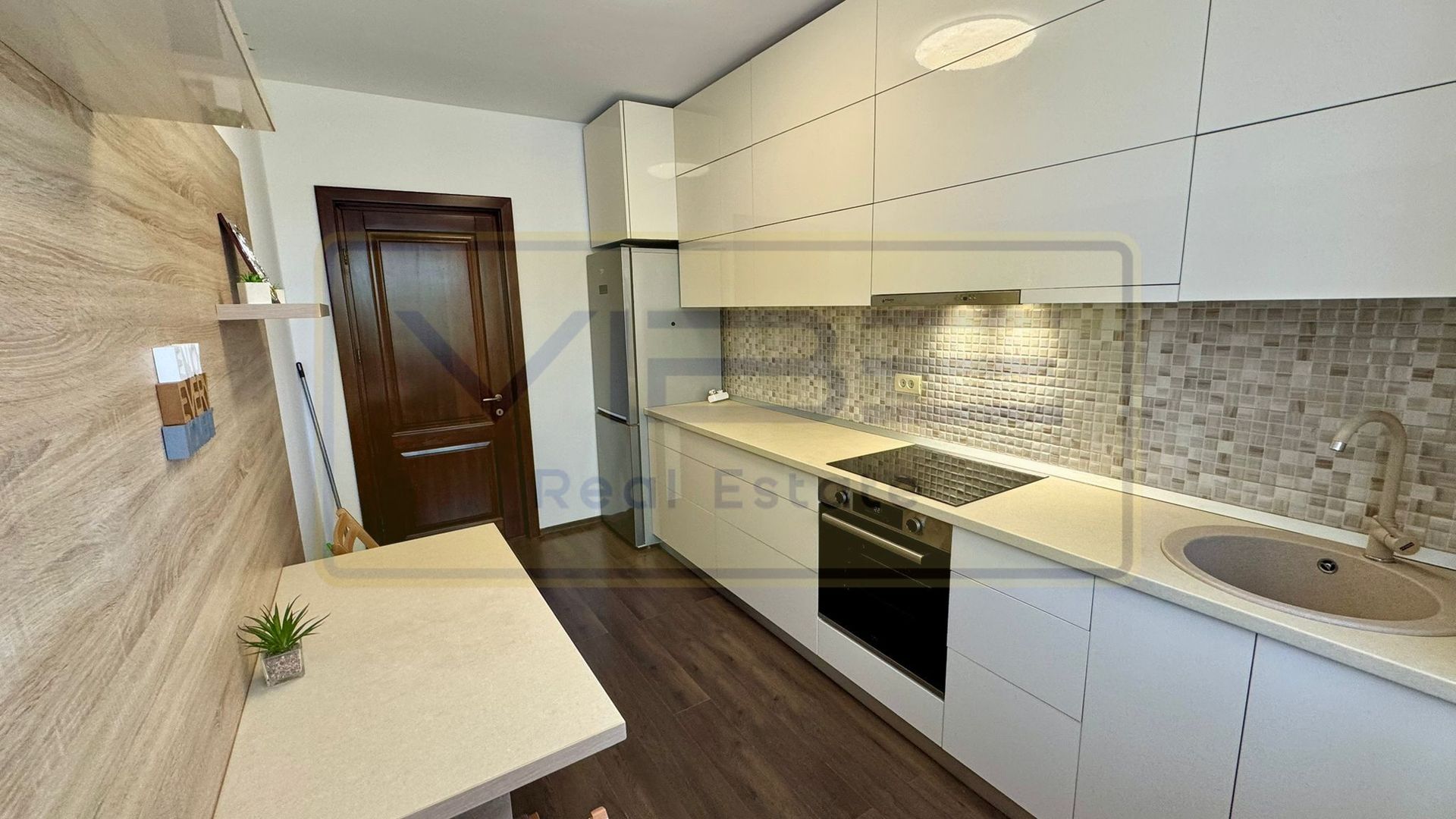 Apartament 1 camera decomandat+parcare Platou Galata-Kaufland Voinesti - Poză 10