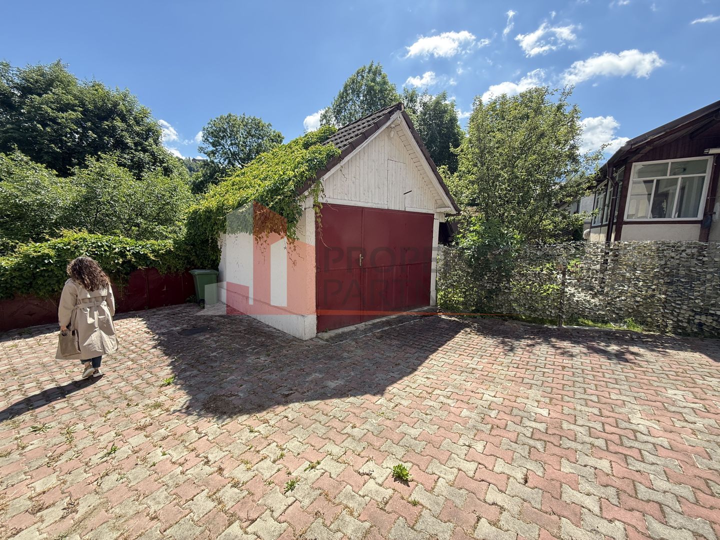 Pensiune lângă Castelul Bran | 9 camere | Pregătită pentru activitate - Poză 16