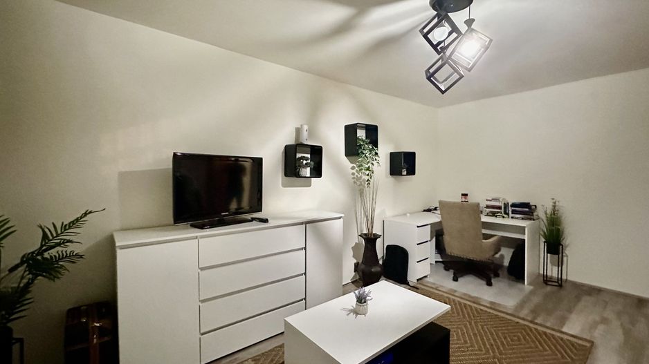 Apartament 2 camere de închiriat – Zona Torontalului - Poză 1