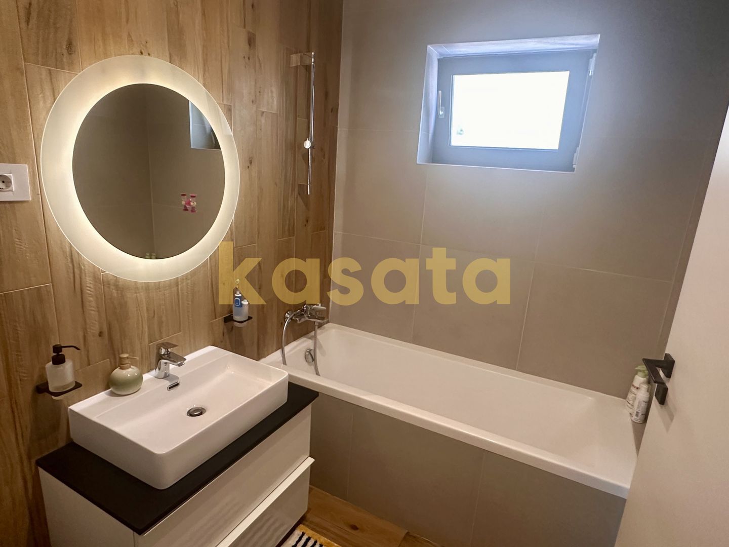 CASĂ TIP DUPLEX –GATED COMMUNITY | PANOURI SOLARE | DOTARI PREMIUM - Poză 13