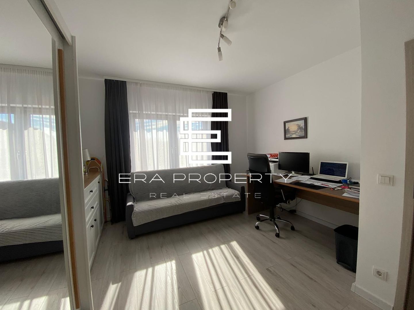 Duplex modern Șelimbăr cu panouri fotovoltaice – costuri minime la energie - Poză 11