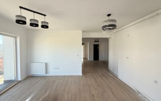 Preț excelent | Apartament cu 4 camere, 2 băi | Dâmbul Rotund - Poză 3