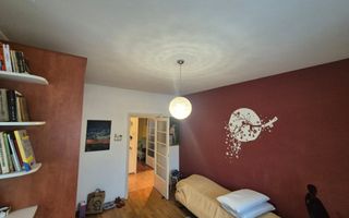 Vand casa 2 camere Moroasa - Poză 2