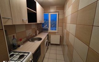 Inchiriez apartament cu 2 camere decomandat - Poză 1