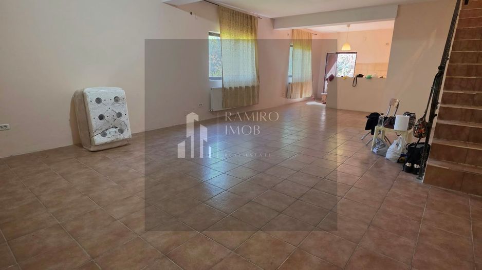 Casa individuala  Soseaua Fundeni Sector 2 Vedere Lac - Poză 4