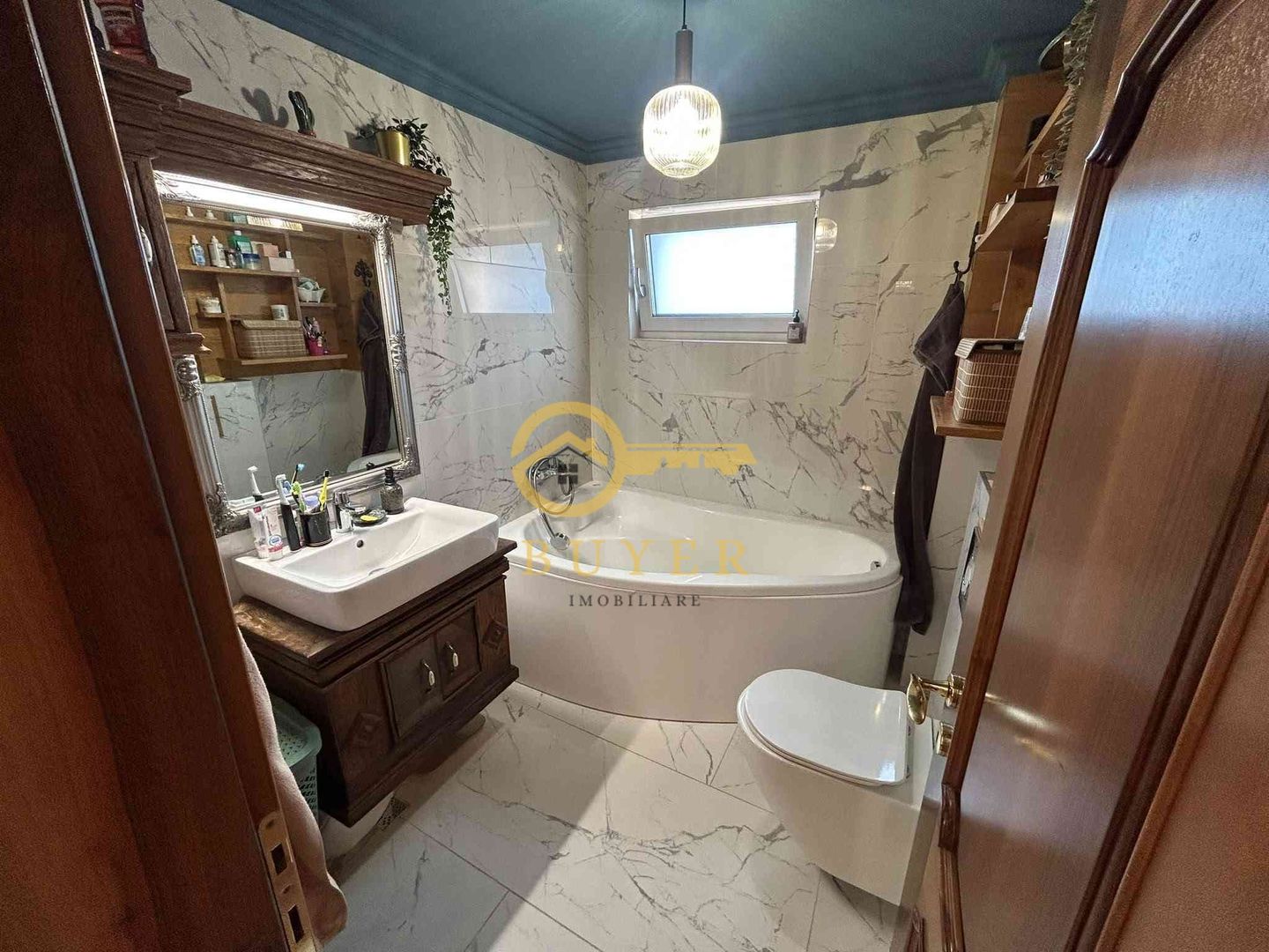 Apartament decomandat cu 3 cam, amenajat modern- 2 balcoane- etaj 2 - Poză 3