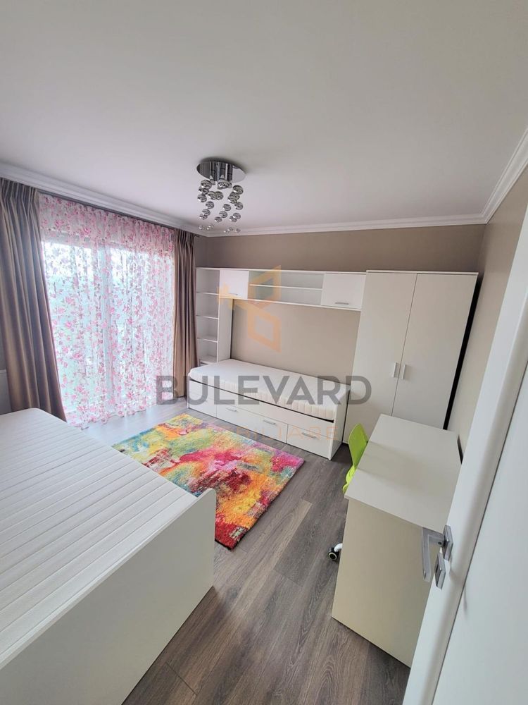 Casa de inchiriata cu Jacuzzi, zona Voronet - Poză 5