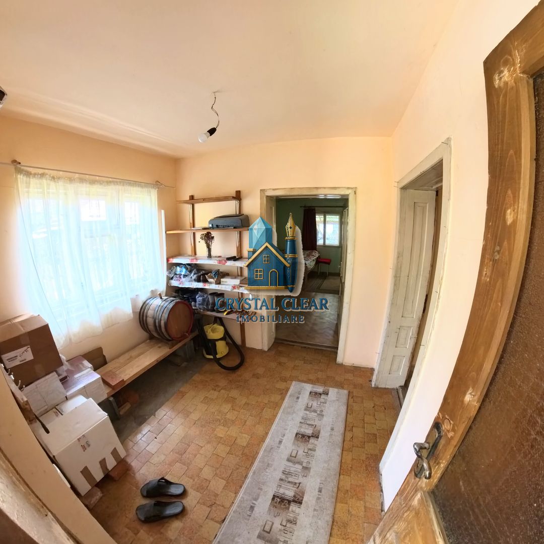 Casă 2 camere + teren 1700 mp - zona Platoul Cornești, str. Trebely - Poză 8