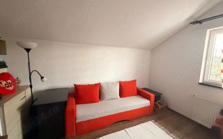 Casă înșiruită de închiriat | Tractorul | Grădină & Parcare privată - Poză 8