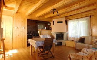 Casă de vacanta de vanzare, in Marisel, langa Cabana Motilor - Poză 32