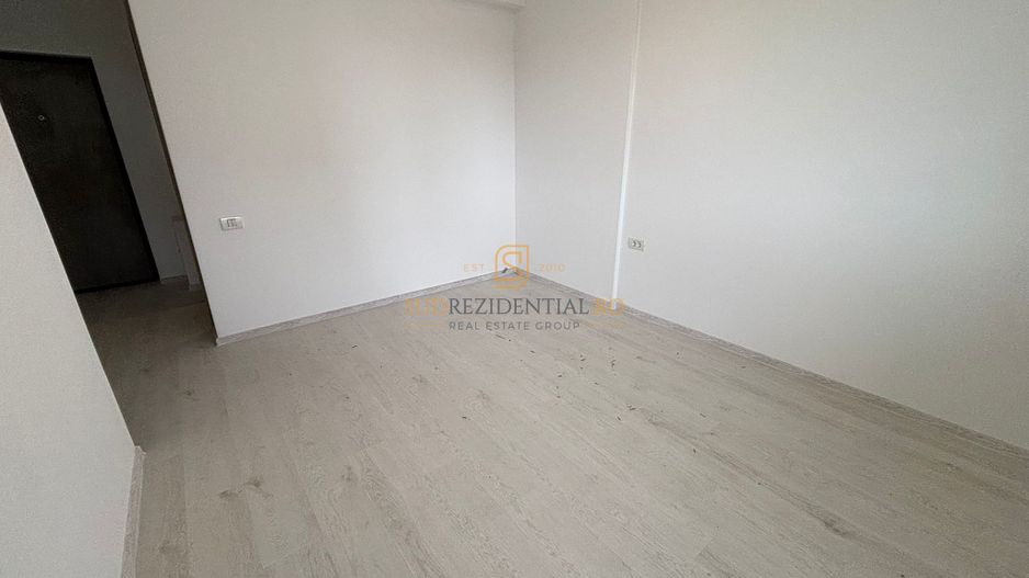 De inchiriat Garsoniera decomanada cu gradina, nemobilata,Solstitiului - Poză 5