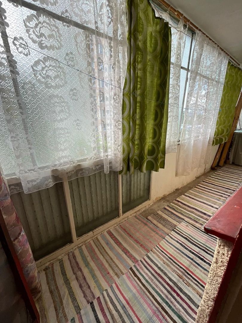 Apartament cu 2 camere de vânzare Cetate - Poză 6