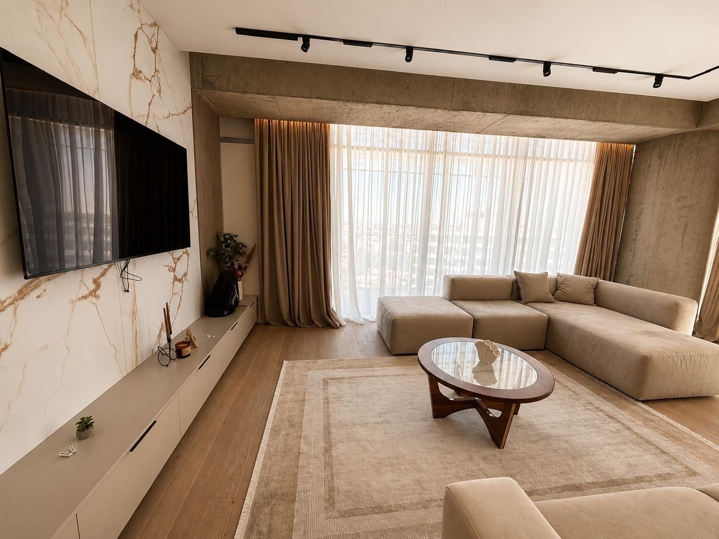 Apartament elegant cu 4 camere | UpSite | Facilități premium - Poză 3