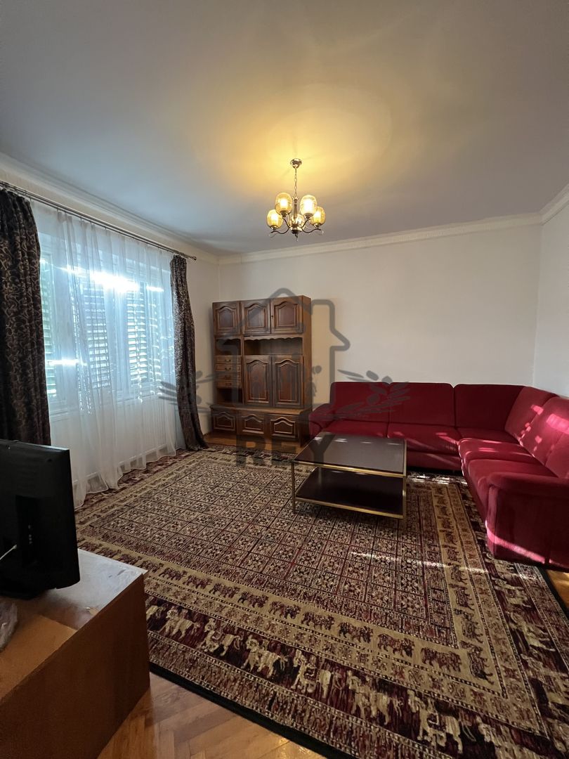 De Închiriat Apartament 3 camere pretabil 3 studenți sau o familie - Poză 4