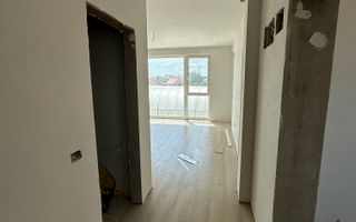 Apartment bloc nou cu lift si loc de parcare inclus - Poză 12