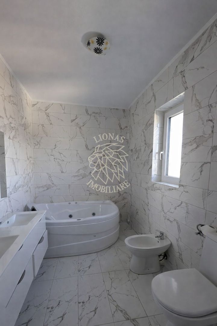 Casa 4 camere 154 mp-teren 600 mp-panorama spre oras-Zona La Soare - Poză 8