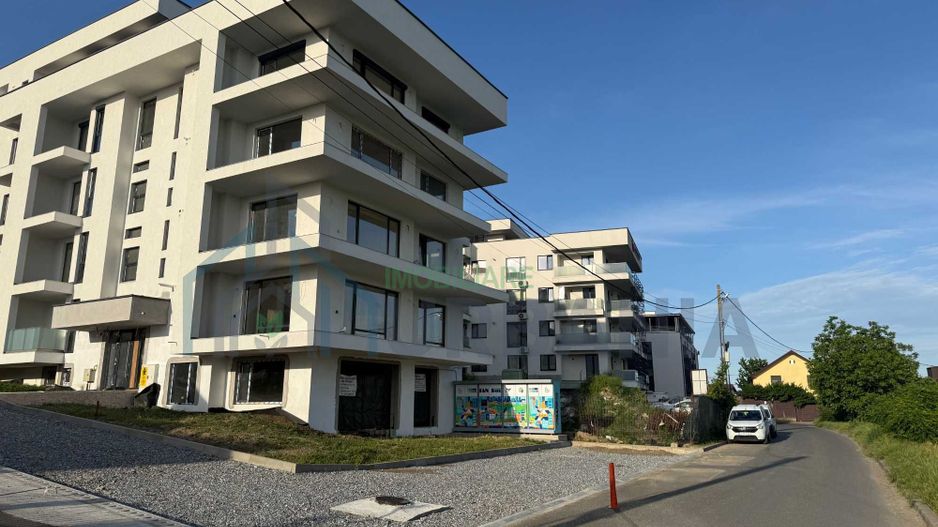 Spațiu comercial 175,7 mp, parter, Valea Lupului – bloc nou 2025 - Poză 1