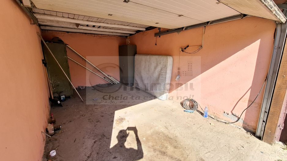 Liber, de vanzare apartament 3 camere Valea Lupului Iasi, baie cu geam - Poză 19