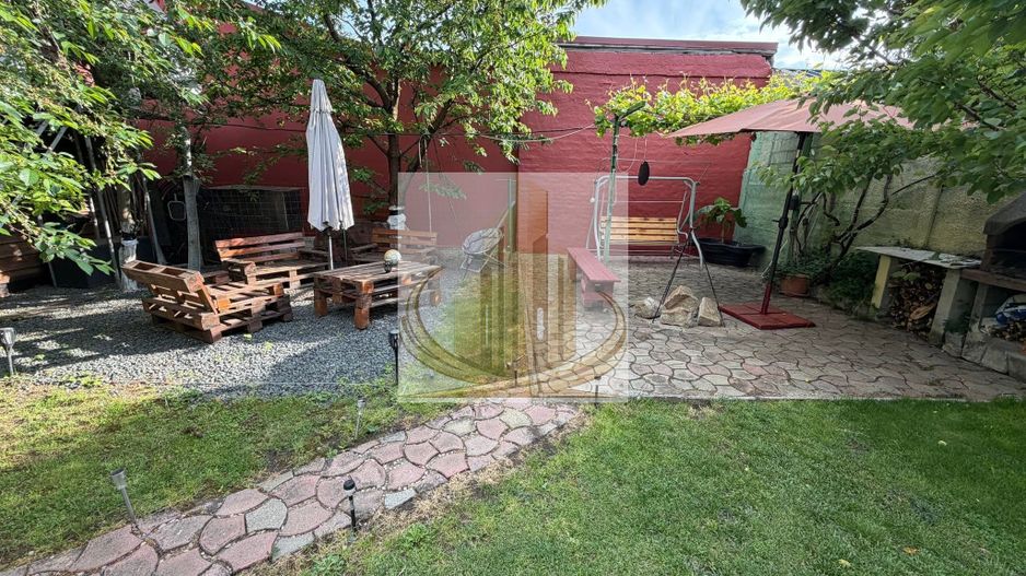Casă P+E+Pod înalt, teren 574 mp, garaj și fotovoltaice – Zona Lipovei - Poză 16