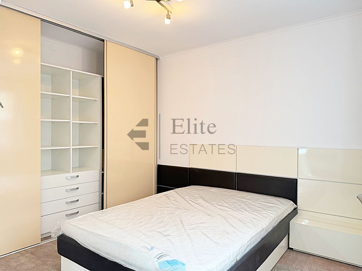 Apartament 4 camere Central Oradea | Garaj si Terasa - Poză 5