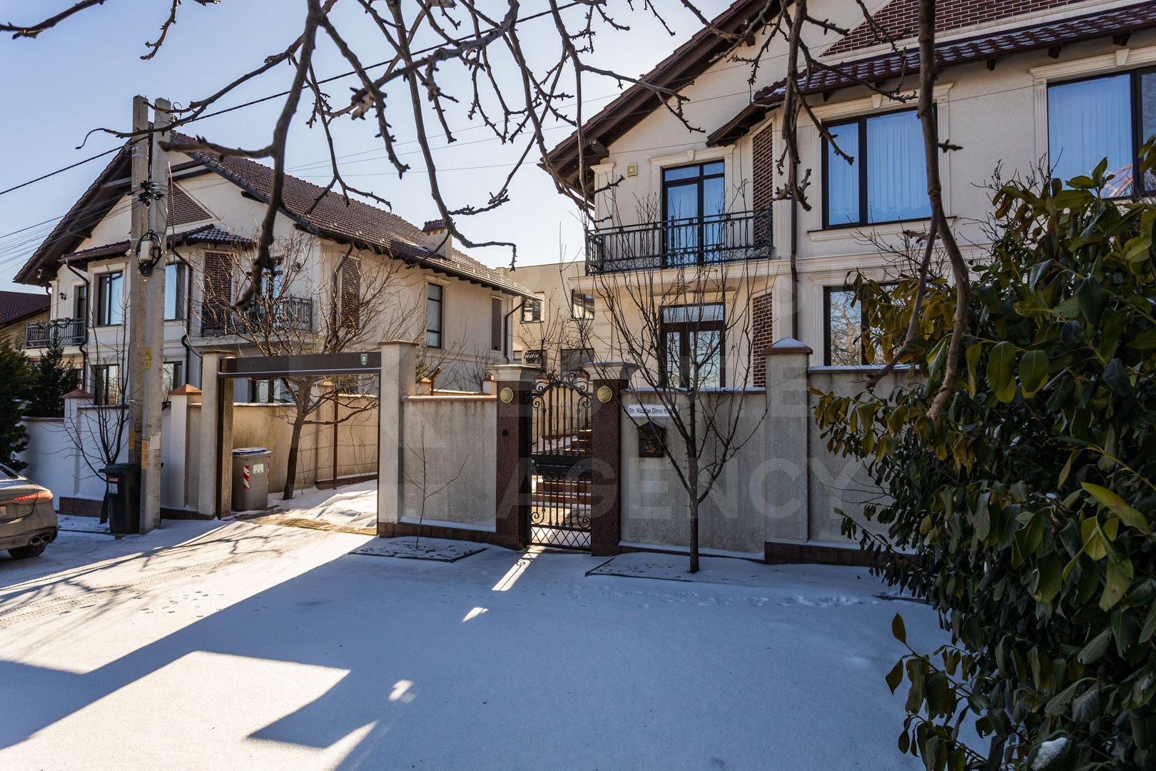 Vânzare, casă, 4 camere, str. Nicolae Dimo, or. Durlești - Poză 3