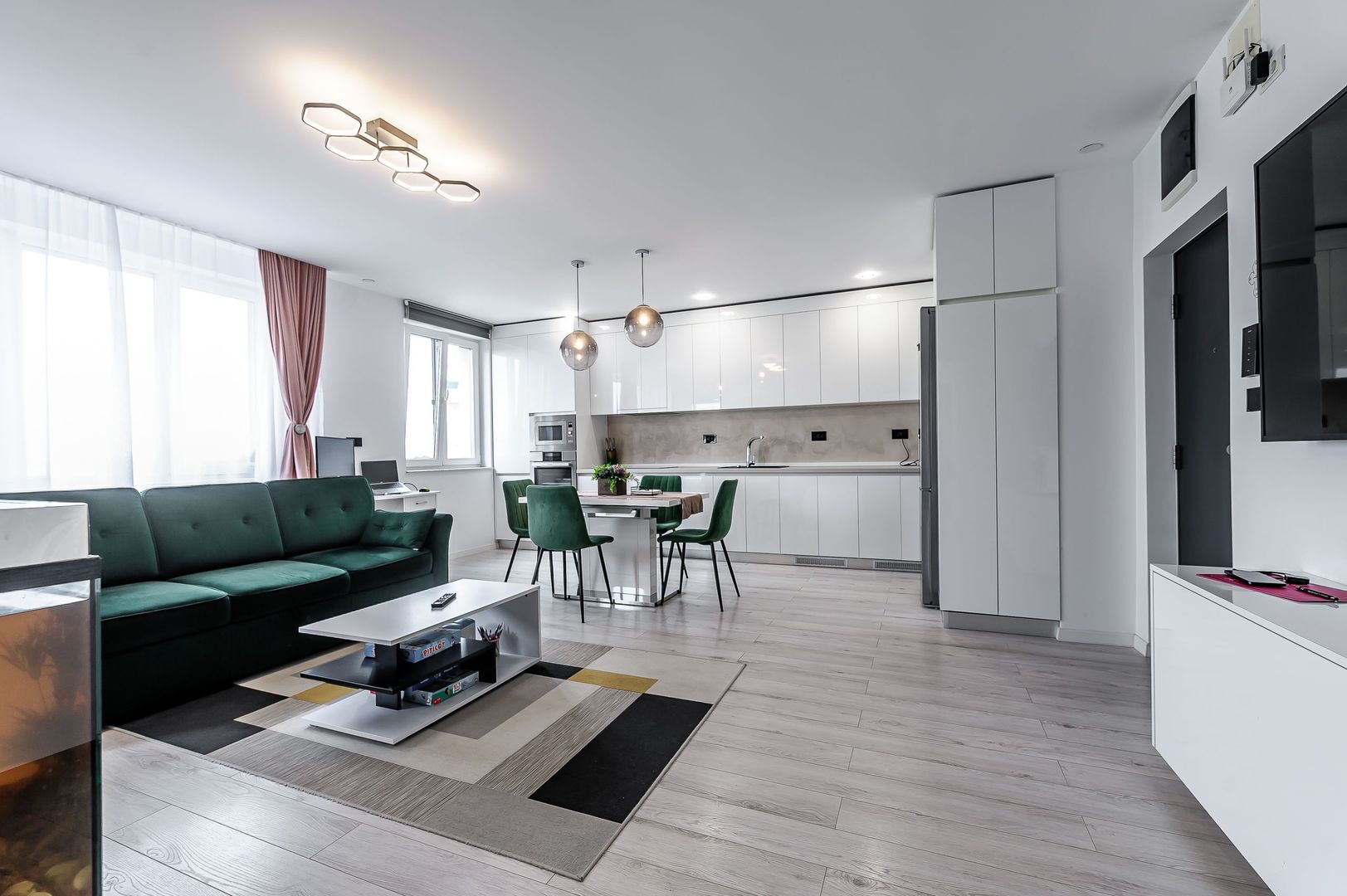 Apartament superb, ultrafinisat, bloc nou lângă Medlife Genesys - Poză 7