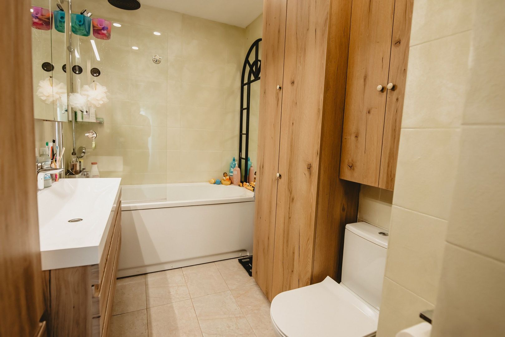 Apartament la Cheie cu parcare Subterana Buna ZIua - Poză 18