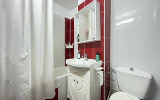 Apartament 2 camere decomandate | 52 mp | Etaj 1 | Renovat | Cetate - Poză 5