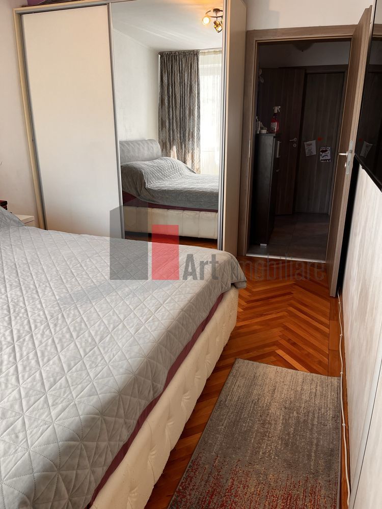 APARTAMENT 3 CAMERE STEFAN CEL MARE - OBOR - Poză 4